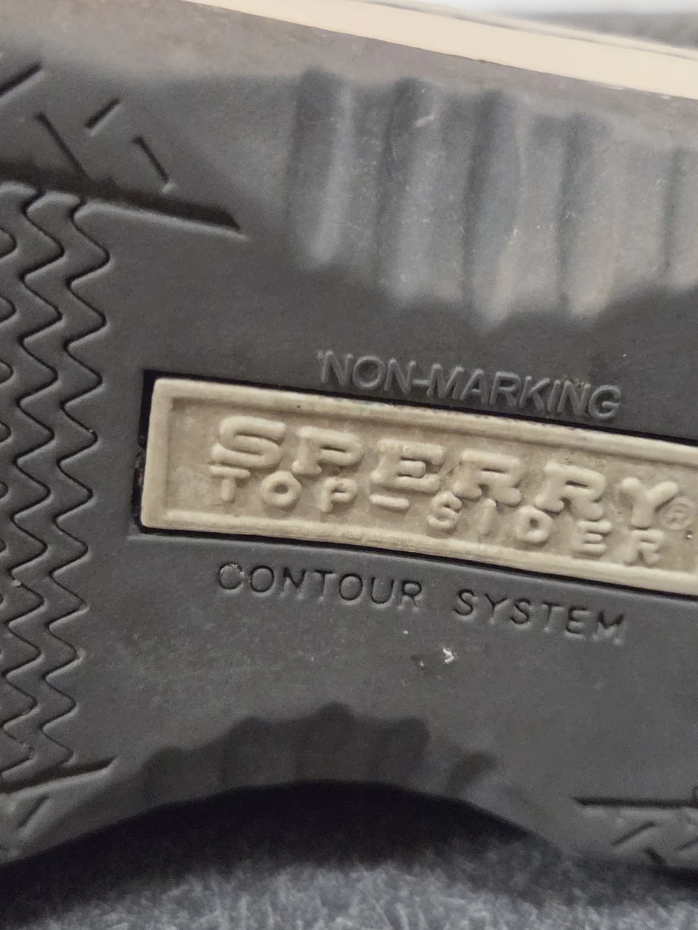Sperry Men's Taupe Leather Boat Shoes with Contrast Laces